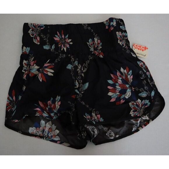 Free People Pants - FP Movement OB1223545 Women's Sz M Black Floral The Way Home Printed Shorts